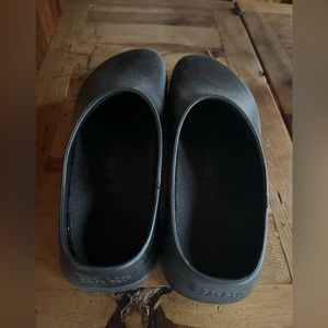 Birkenstock- Superbirkie Clog men’s size 9-9.5